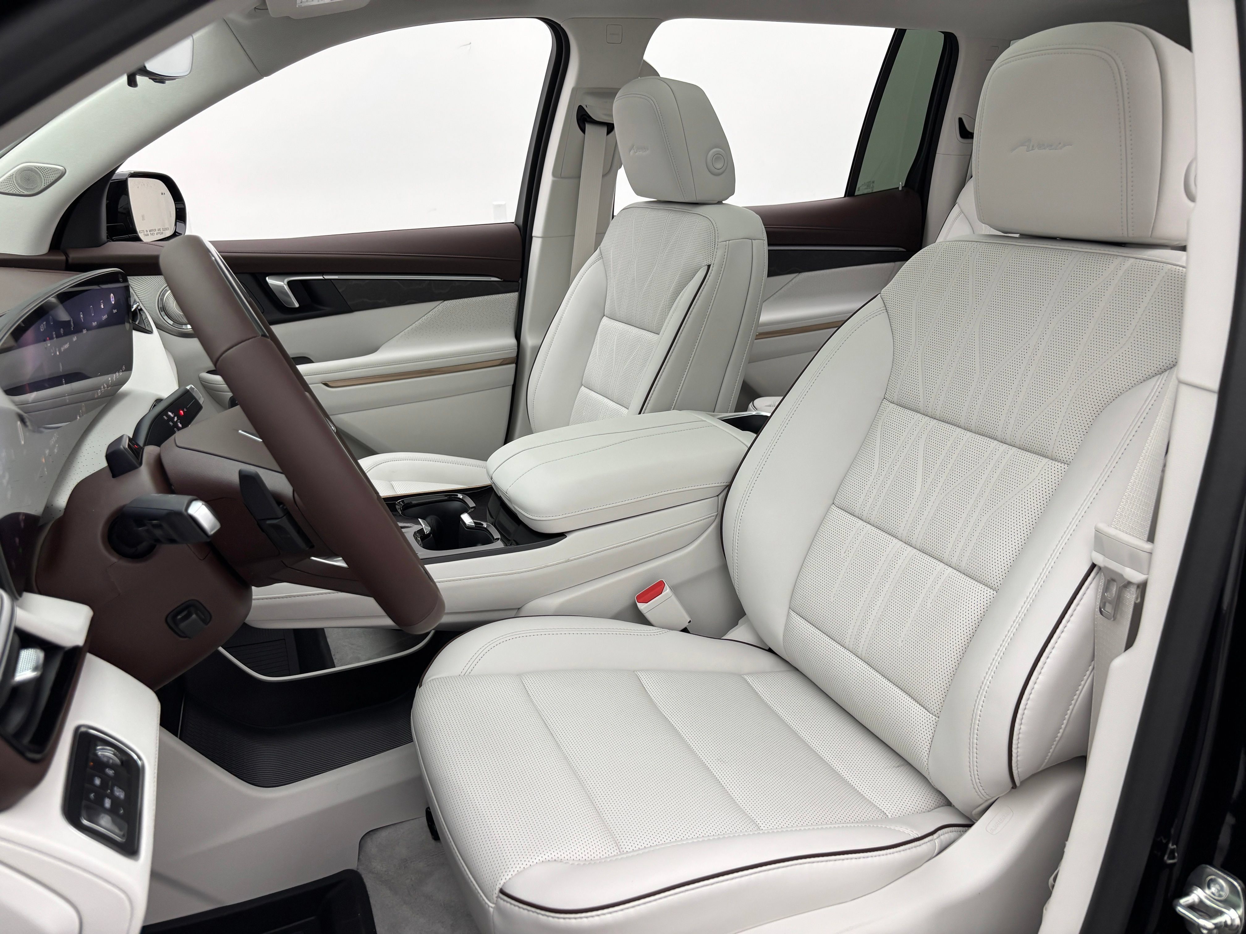 New 2026 Buick Enclave Avenir w/ Super Cruise Package AWD/4WD image 22