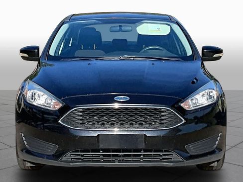 Used 2015 Ford Focus SE FWD image 4