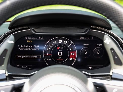 Used 2018 Audi R8 V10 plus w/ Full Leather Package image 32