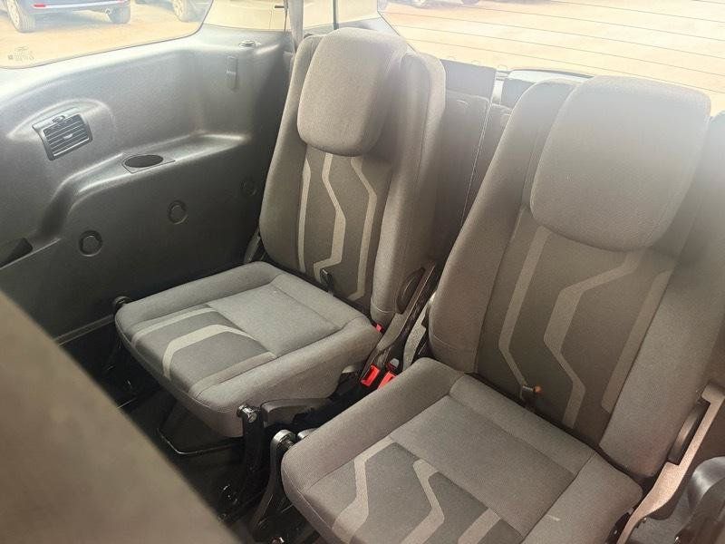 Used 2015 Ford Transit Connect XLT FWD image 10