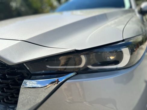 Used 2025 MAZDA CX-5 AWD 2.5 S w/ Preferred Package image 4