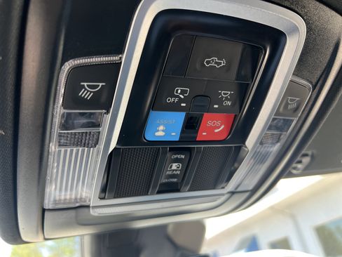 Used 2025 RAM 1500 Rebel w/ G/T Package image 47