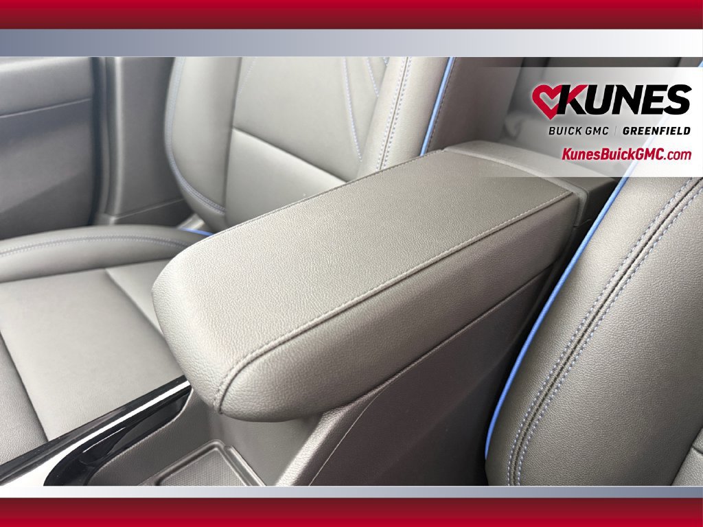New 2026 Buick Envista Sport Touring w/ Convenience I Package FWD image 28