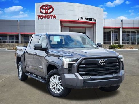 Used 2025 Toyota Tundra SR5 image 1