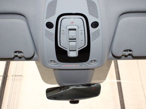 Used 2021 Audi Q7 2.0T Premium w/ Convenience Package image 33