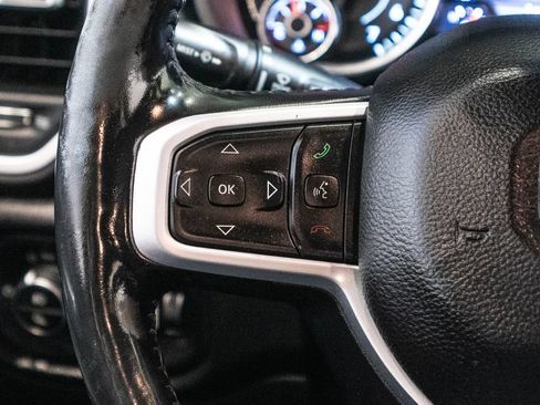 Used 2020 RAM 1500 Big Horn AWD/4WD image 18