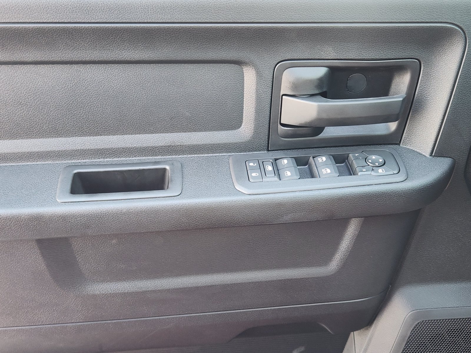 New 2026 RAM 3500 Tradesman AWD/4WD image 21