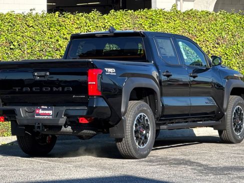New 2026 Toyota Tacoma TRD Off-Road image 4