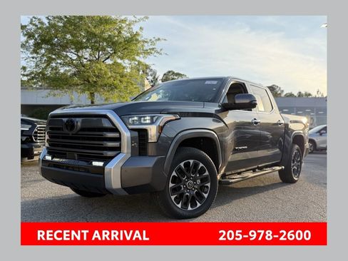 Used 2023 Toyota Tundra Limited image 1