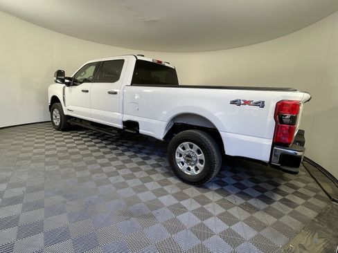 Certified 2024 Ford F250 XLT w/ 360-Degree Camera Package AWD/4WD image 3