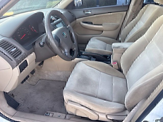 Used 2005 Honda Accord LX image 13