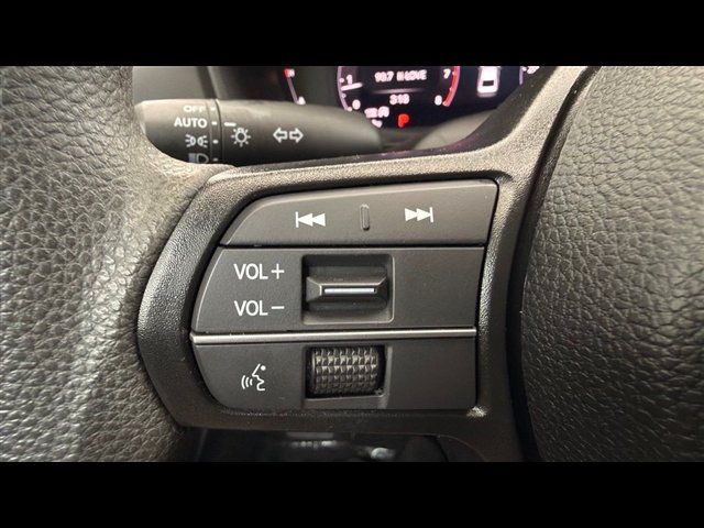 Certified 2025 Honda Accord SE image 29