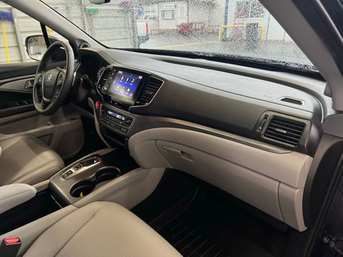 Used 2023 Honda Ridgeline RTL image 17