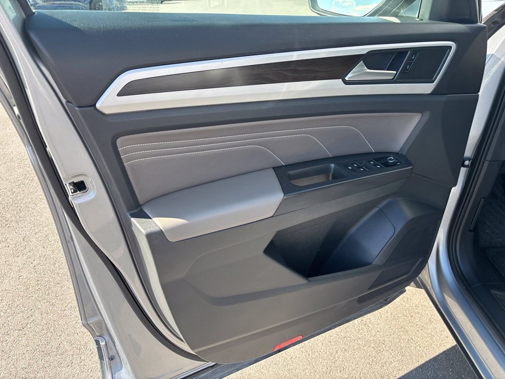 Used 2022 Volkswagen Atlas SE AWD/4WD image 5