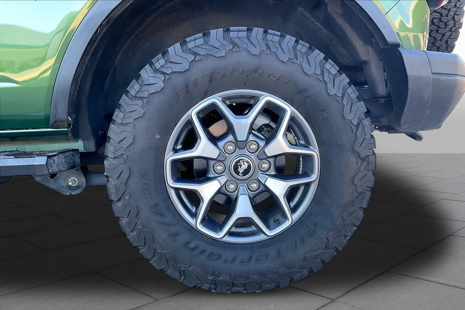 Used 2024 Ford Bronco Badlands AWD/4WD image 12