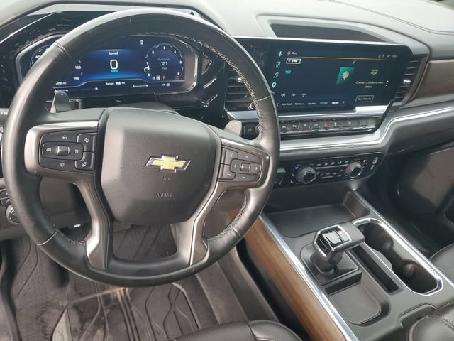 Certified 2024 Chevrolet Silverado 1500 High Country AWD/4WD image 17