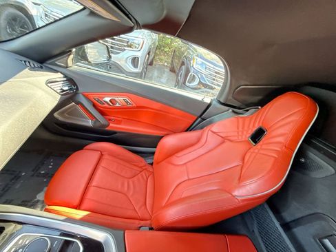 Used 2022 BMW Z4 sDrive30i w/ M Sport Package RWD image 25