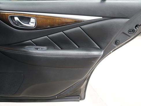 Used 2019 INFINITI Q50 Luxe RWD image 18