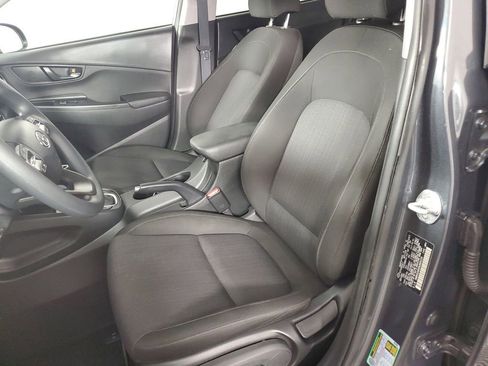 Used 2022 Hyundai Kona SEL image 12