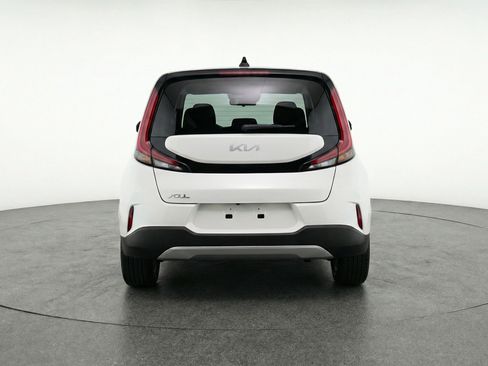 Used 2025 Kia Soul LX w/ LX Technology Package image 7