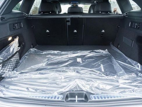 New 2026 Mercedes-Benz GLC 300 4MATIC image 11