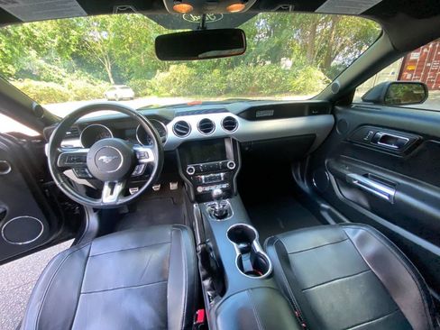 Used 2015 Ford Mustang GT Premium RWD image 15