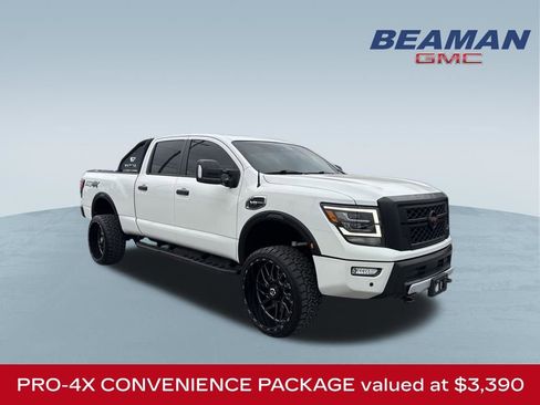 Used 2021 Nissan Titan PRO-4X w/ Pro-4x Convenience Package image 1