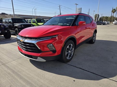 Used 2024 Chevrolet Blazer LT image 5
