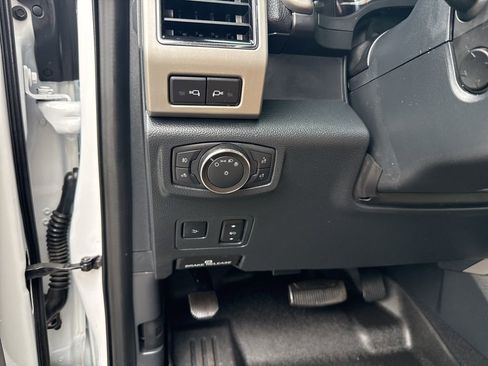 Used 2022 Ford F250 Lariat w/ Lariat Ultimate Package image 22