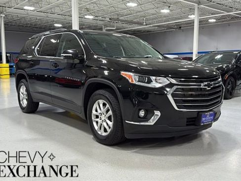 Certified 2020 Chevrolet Traverse LT w/ LPO, Floor Liner Package image 1