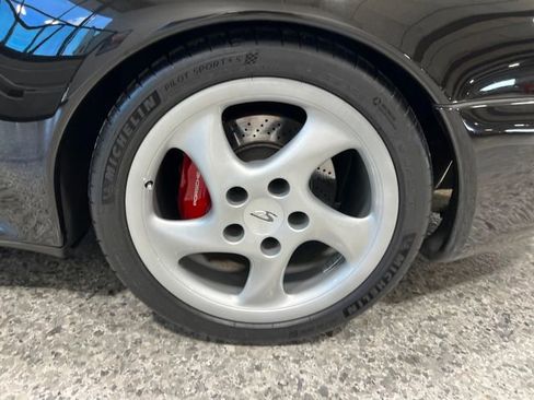 Used 1996 Porsche 911 Carrera 4S image 32