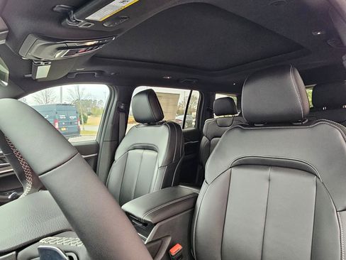 New 2025 Jeep Grand Cherokee L Limited w/ Trailer Tow Package image 20