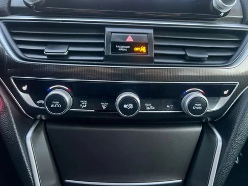 Used 2020 Honda Accord Sport image 41