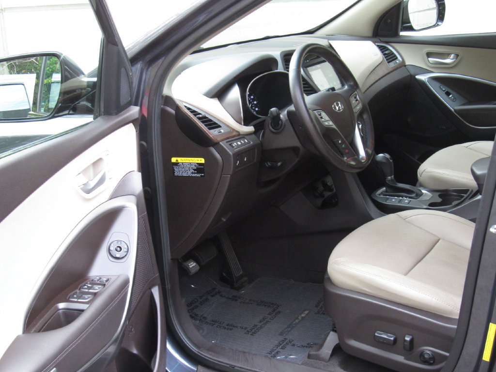 Used 2018 Hyundai Santa Fe Sport w/ 2.4L Tech Package 04 FWD image 10
