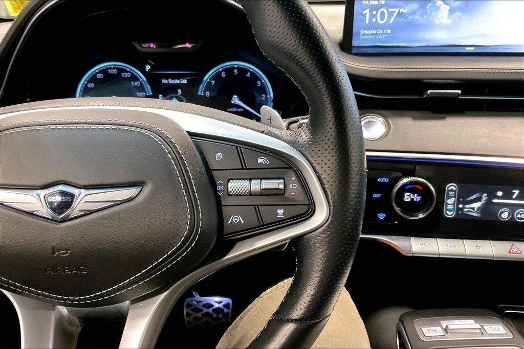 Used 2023 Genesis GV70 3.5T Sport w/ Sport Prestige Package AWD/4WD image 13