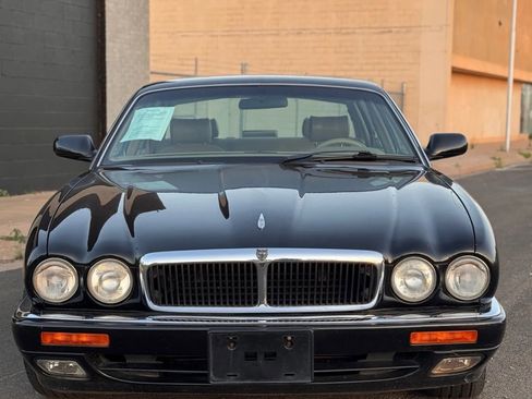 Used 1997 Jaguar XJ6 L image 2