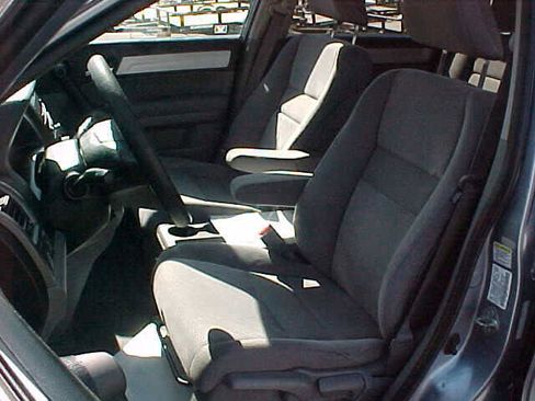 Used 2010 Honda CR-V EX image 16