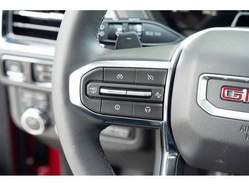 New 2026 GMC Yukon Elevation image 19