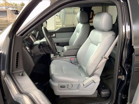 Used 2014 Ford F150 XLT w/ Equipment Group 302A Luxury image 8