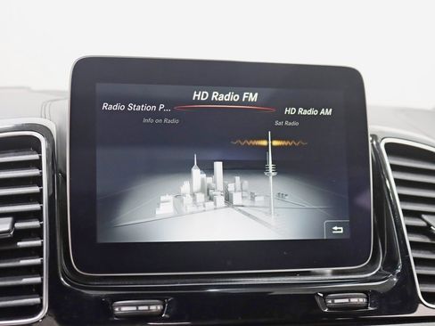 Used 2017 Mercedes-Benz GLS 63 AMG 4MATIC image 26