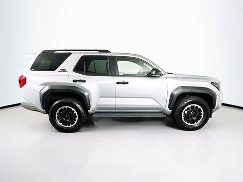 Used 2025 Toyota 4Runner TRD Off-Road AWD/4WD image 10