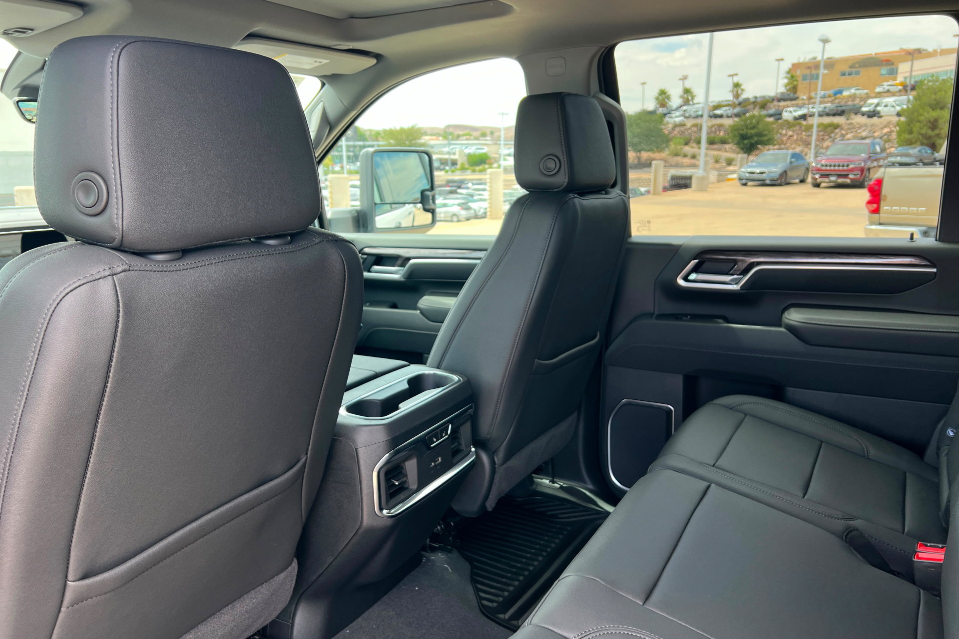 New 2026 Chevrolet Silverado 2500 LTZ w/ LTZ Plus Package AWD/4WD image 20