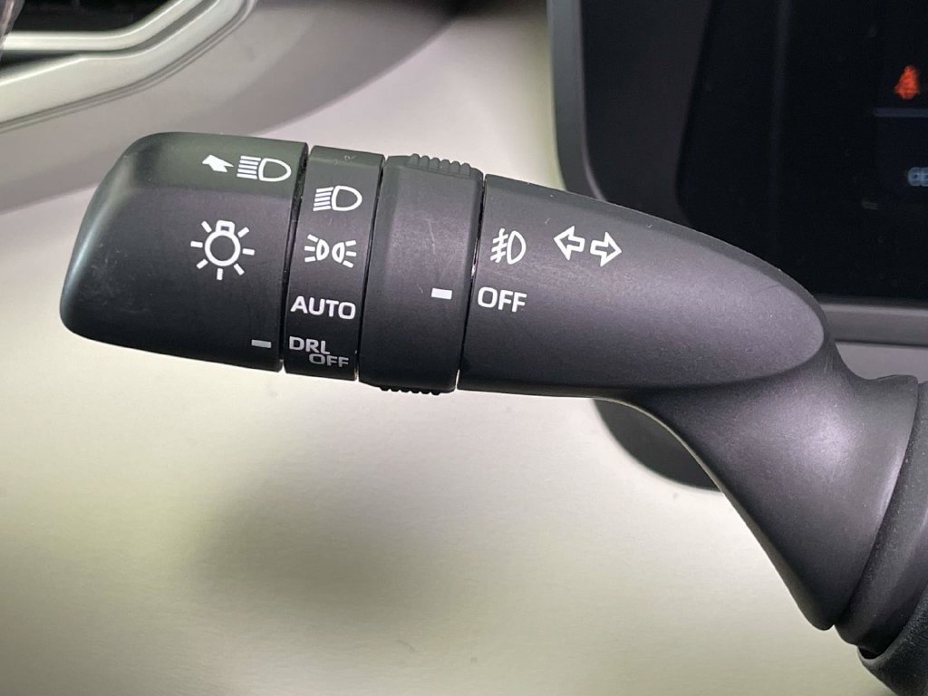 Used 2023 Toyota Sequoia Capstone AWD/4WD image 42