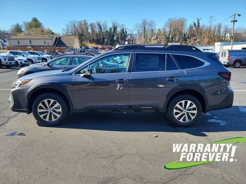 New 2025 Subaru Outback Premium image 4