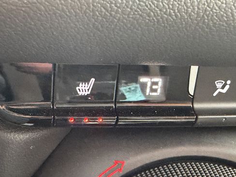 Used 2023 Chevrolet Blazer LT w/ Midnight/Sport Edition image 20