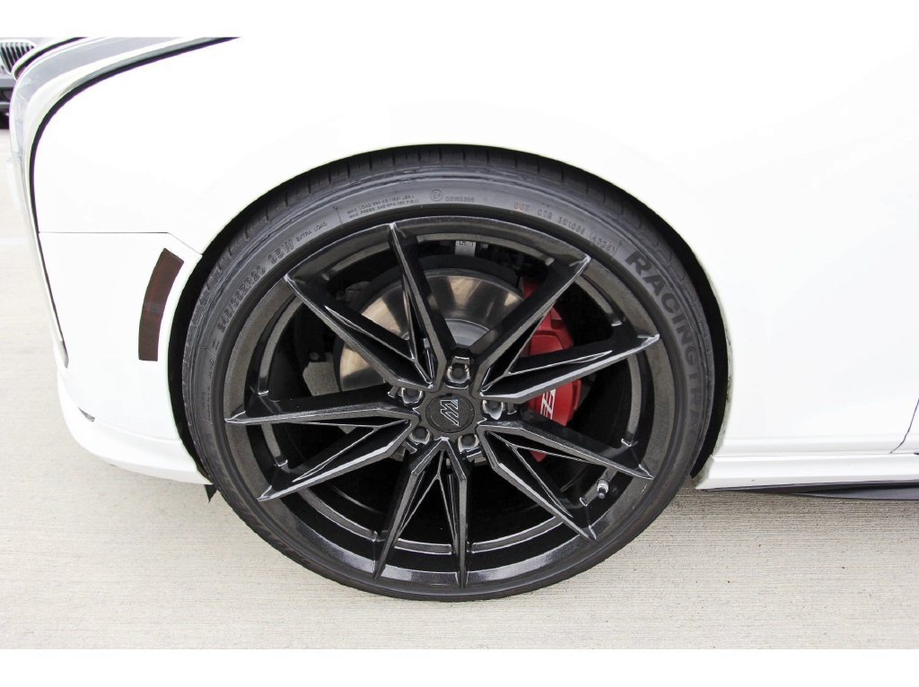Used 2021 Cadillac CT4 V w/ Technology Package RWD image 32