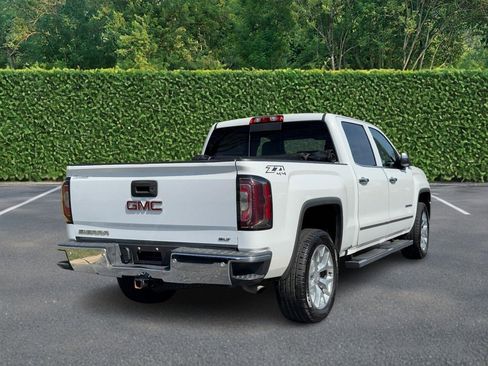 Used 2018 GMC Sierra 1500 SLT w/ SLT Premium Package image 3