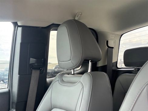 Used 2022 GMC Canyon Elevation Standard w/ Convenience Package image 13