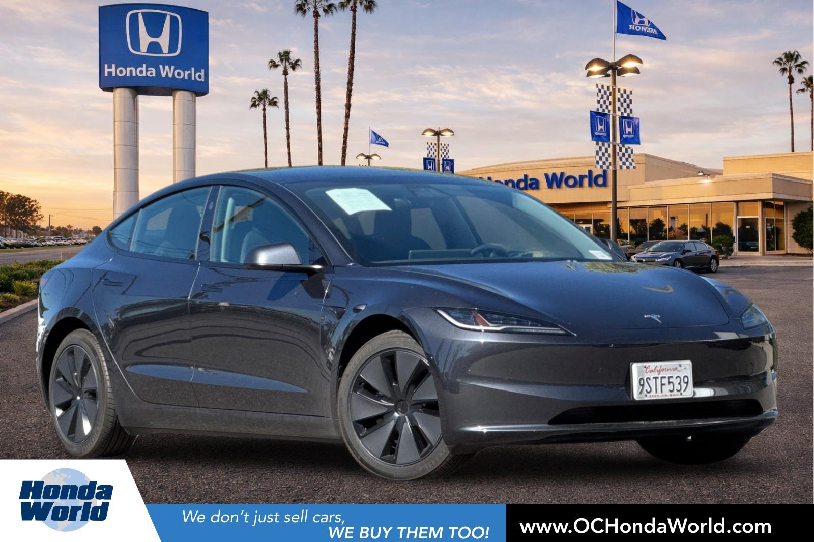 Used 2025 Tesla Model 3 Long Range RWD image 1