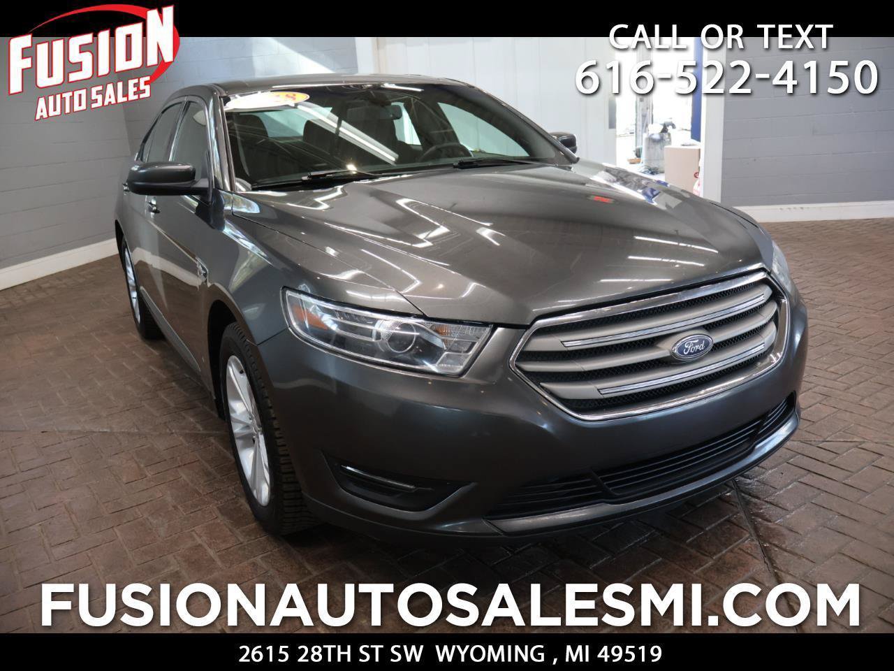 Used 2018 Ford Taurus SEL w/ Equipment Group 201A FWD image 1
